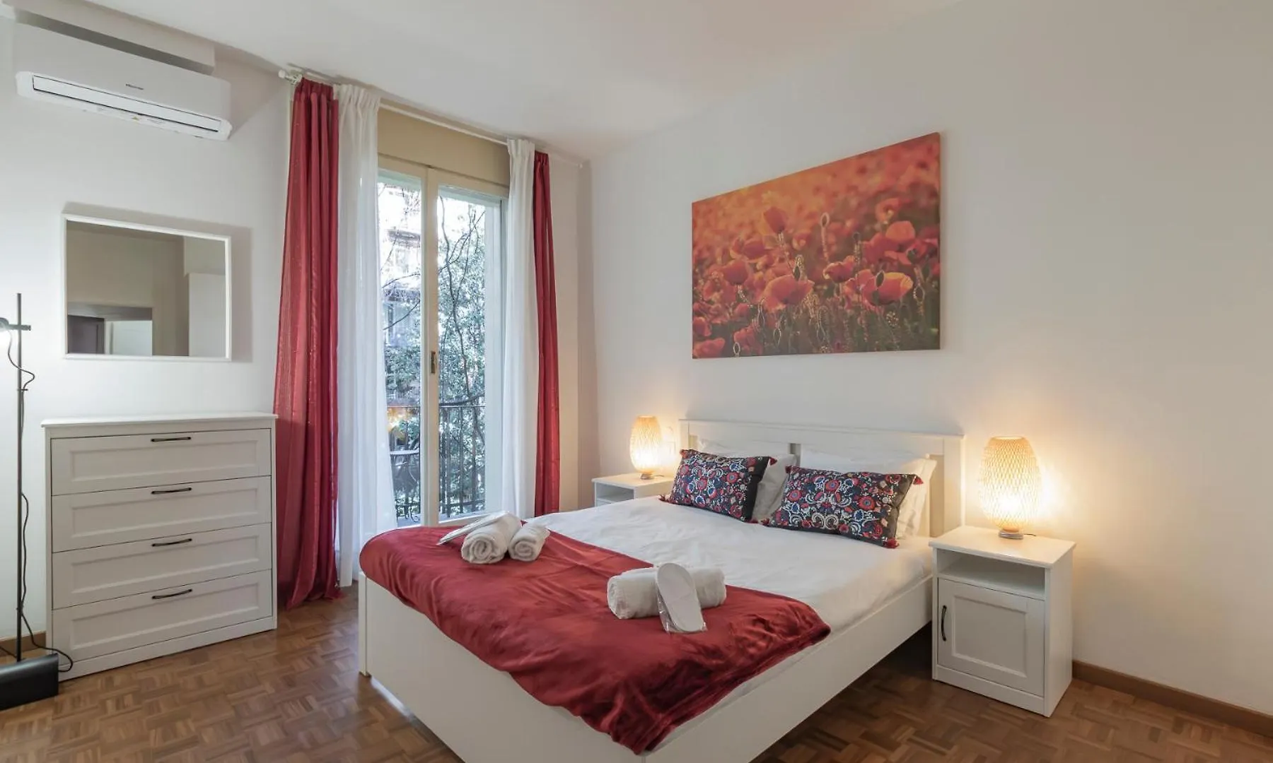 I-Host Luxury Apartment - Cherubini 6 Milánó